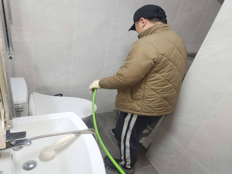 오산 변기막힘 작업사례 1