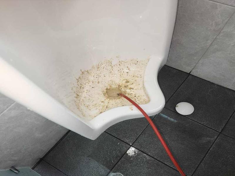 오산 소변기막힘 작업사례 5